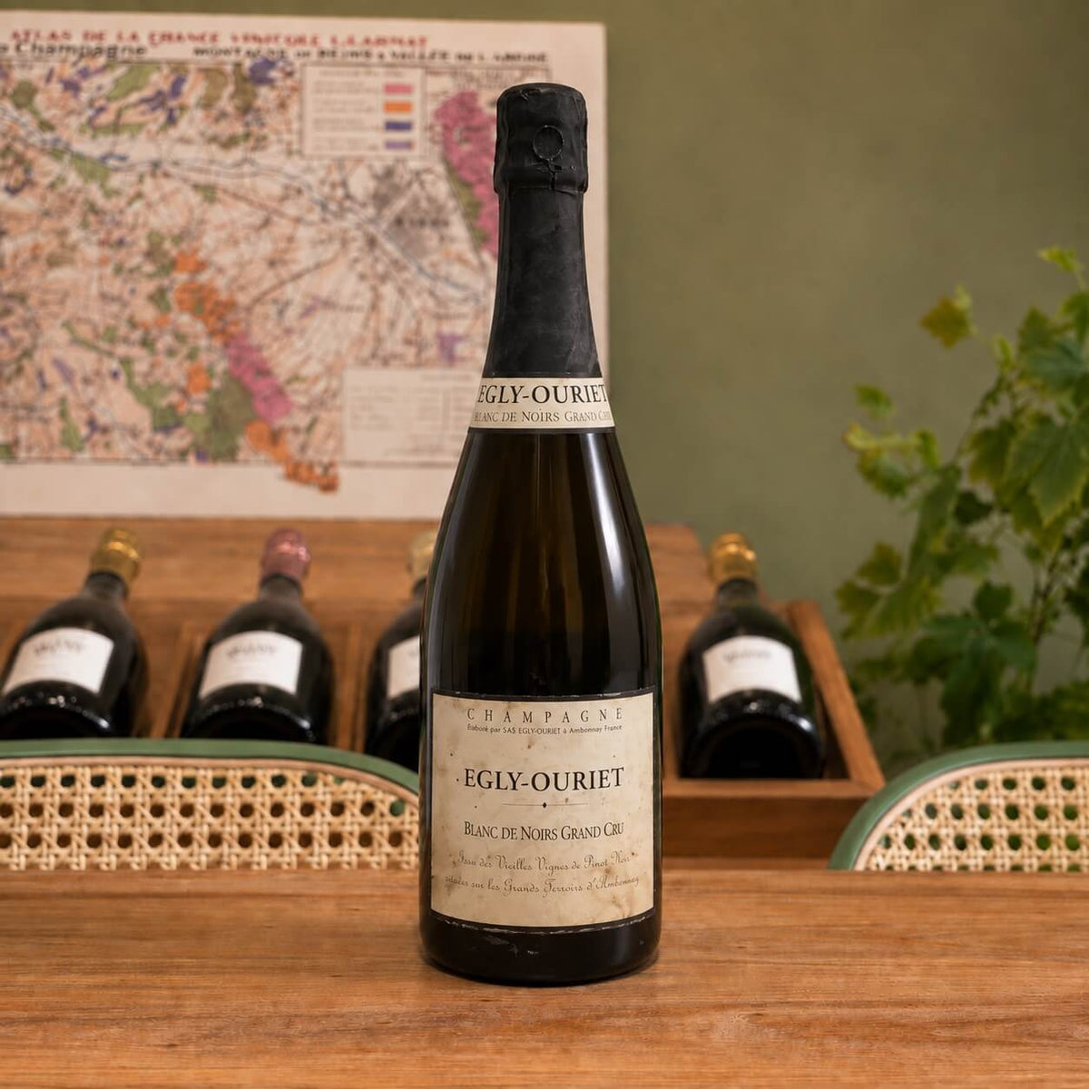 Bouteille de champagne Egly-Ouriet Les Crayères, Blanc de Noirs Grand Cru, Vieilles Vignes