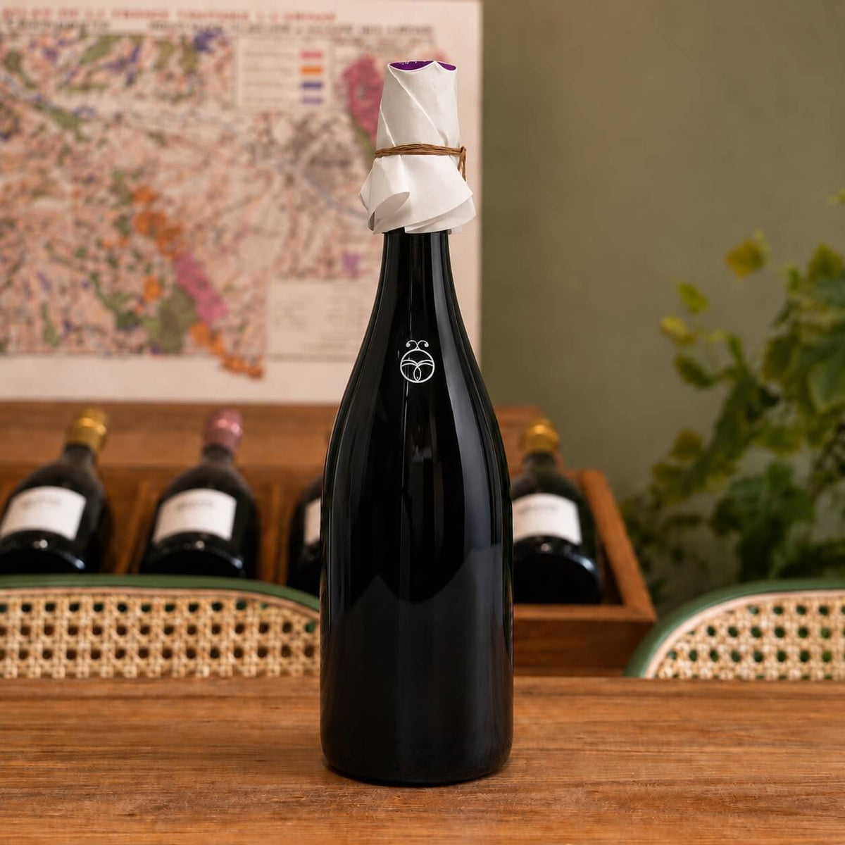 Bouteille de champagne Huré Frères Invitation – Assemblage