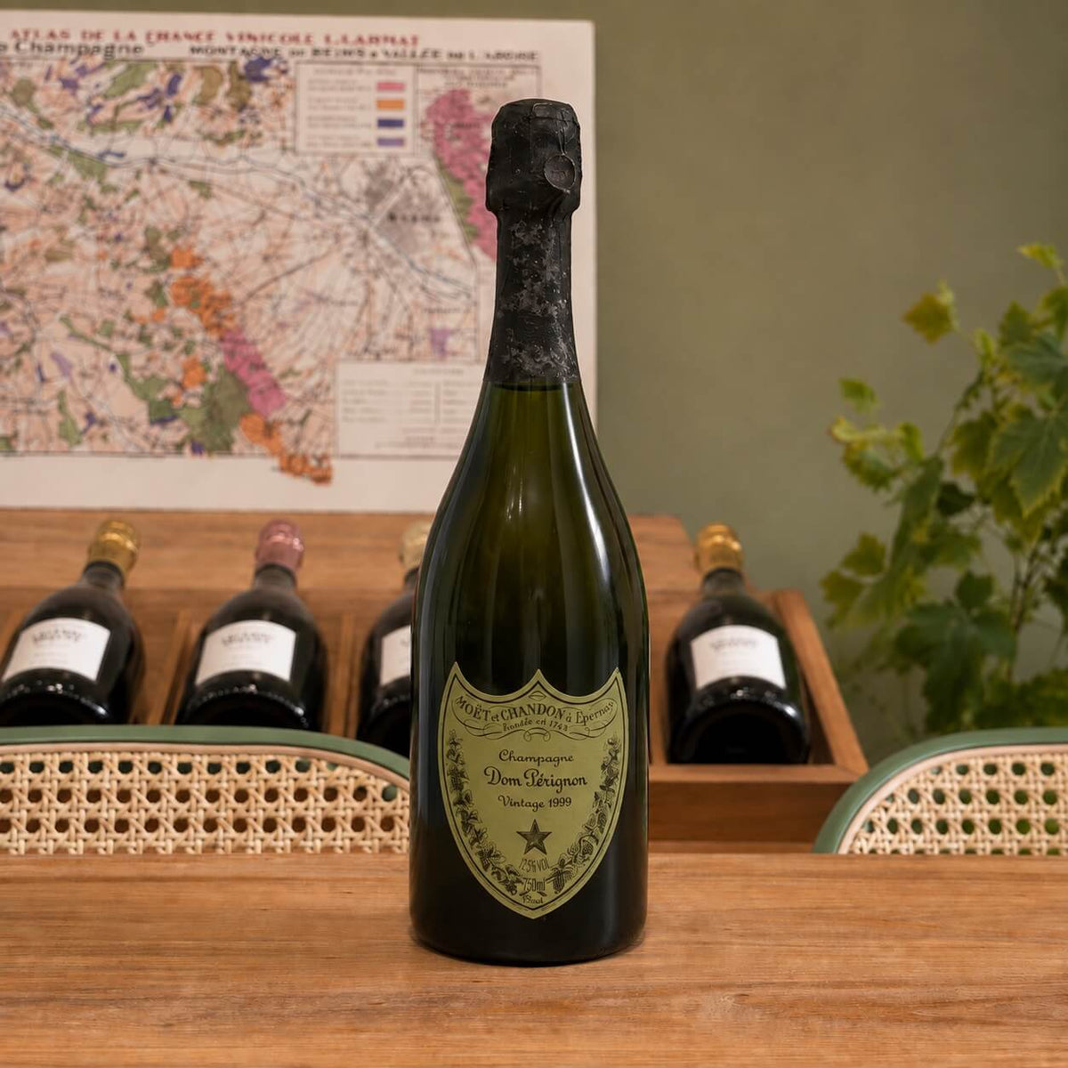 Bouteille de champagne Dom Pérignon 1998 – Assemblage